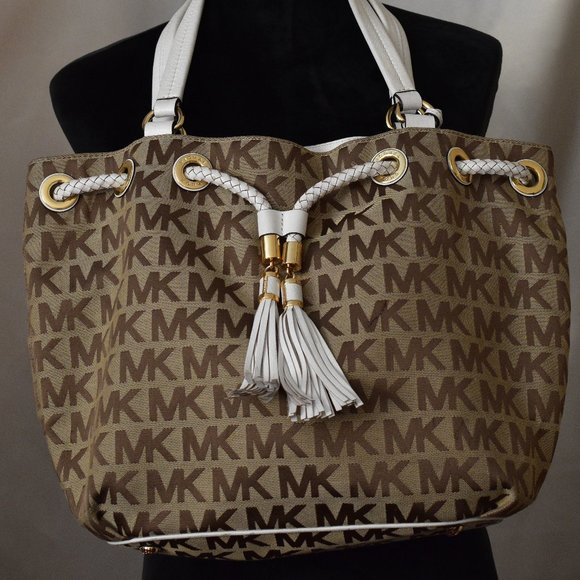 Michael Kors Handbags - Michael Kors